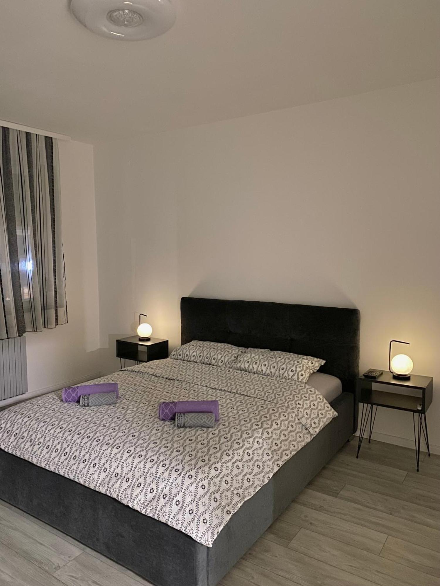Apartmán Grand Royal Bělehrad Pokoj fotografie